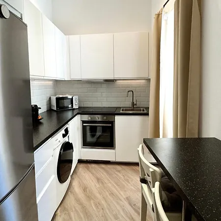Delightful Centre Clarendon - Grand House Apartment Gibraltar